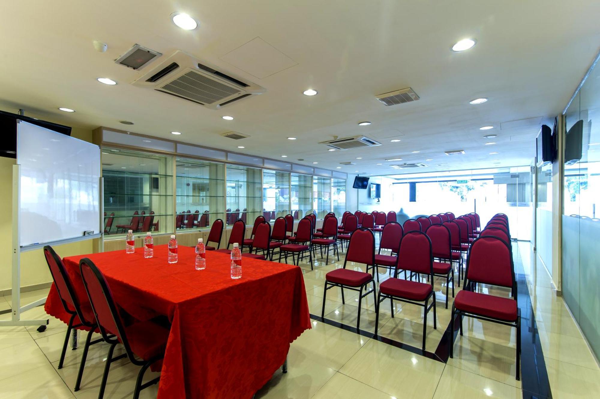 Signature Hotel Kl Sentral Kuala Lumpur Bagian luar foto